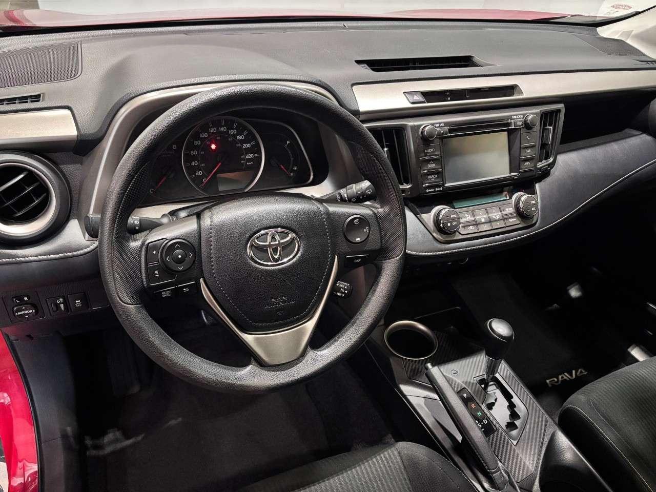 2013 Toyota RAV4 FWD 4dr XLE Photo