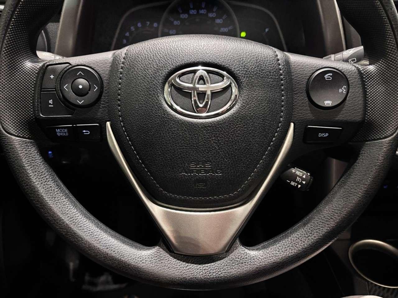 2013 Toyota RAV4 FWD 4dr XLE Photo