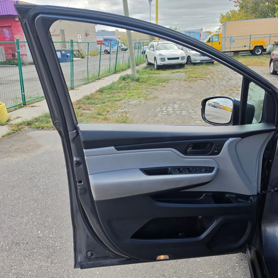 2018 Honda Odyssey EX-L RES Auto Photo