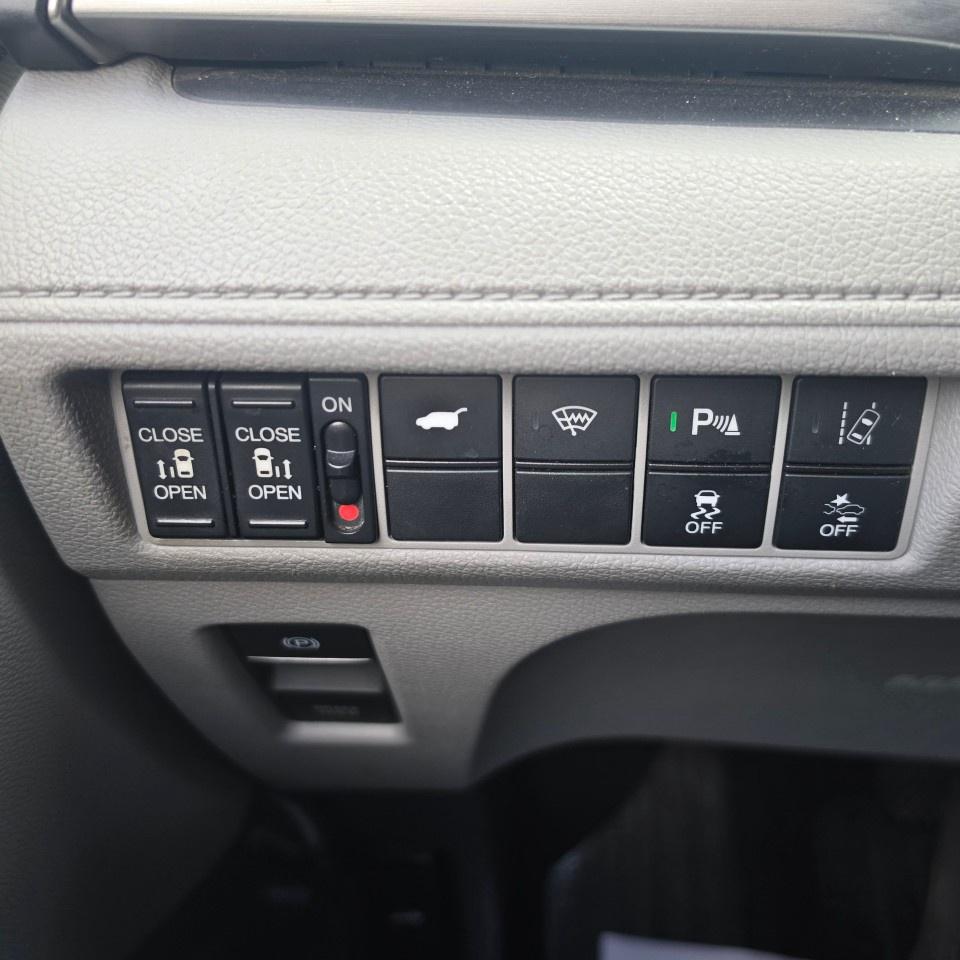 2018 Honda Odyssey EX-L RES Auto Photo
