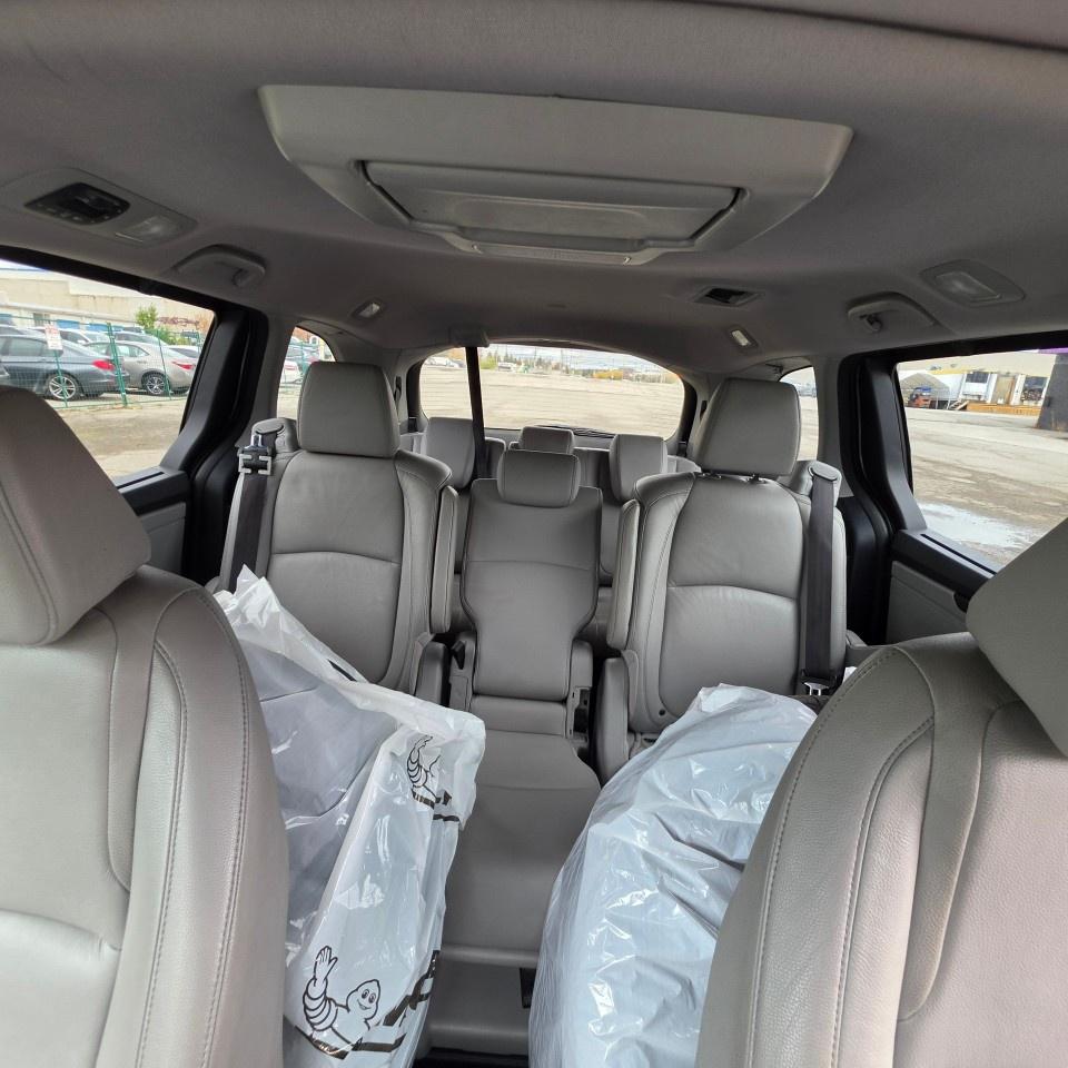 2018 Honda Odyssey EX-L RES Auto Photo