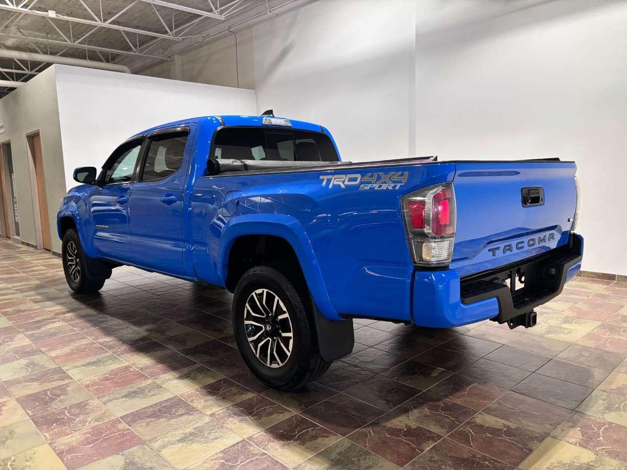 2021 Toyota Tacoma 4x4 Double Cab Auto Photo2