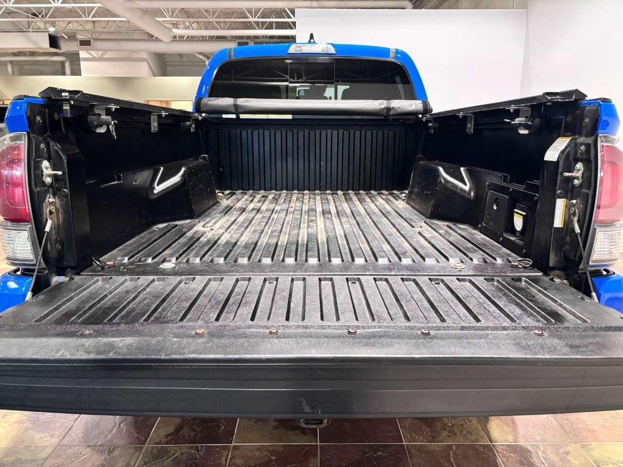 2021 Toyota Tacoma 4x4 Double Cab Auto Photo