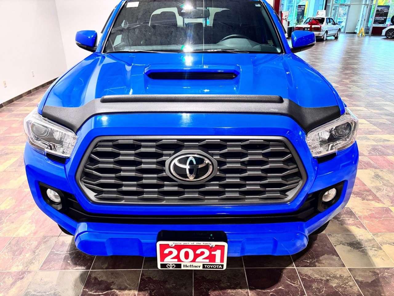 2021 Toyota Tacoma 4x4 Double Cab Auto Photo