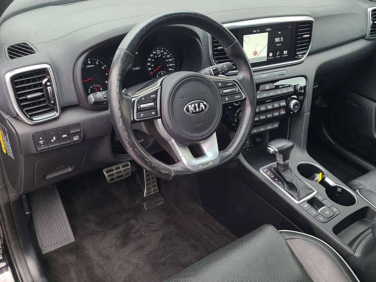 2022 Kia Sportage SX AWD, HTD/COOLED LEATHER, PANO ROOF, 61KM! Photo
