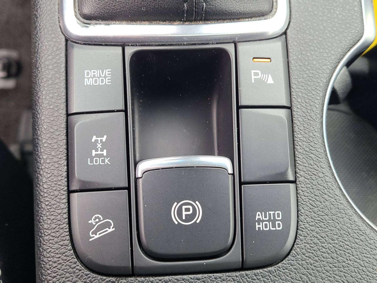 2022 Kia Sportage SX AWD, HTD/COOLED LEATHER, PANO ROOF, 61KM! Photo