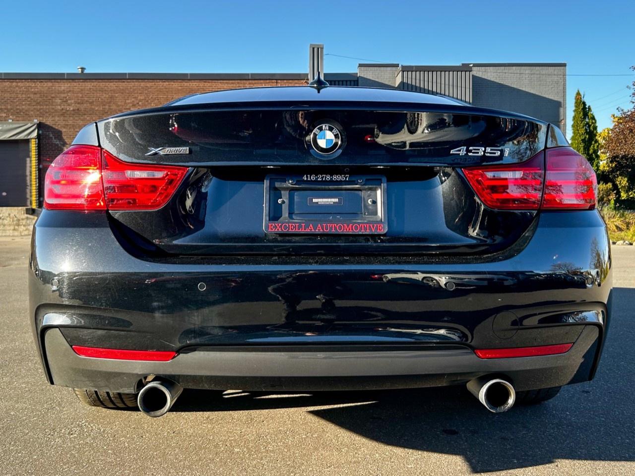 2016 BMW 4 Series 435i Coupe / One Owner / Full options Photo