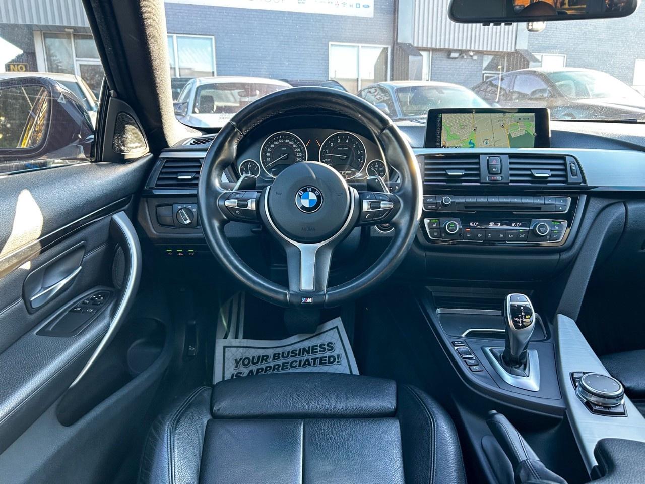 2016 BMW 4 Series 435i Coupe / One Owner / Full options Photo