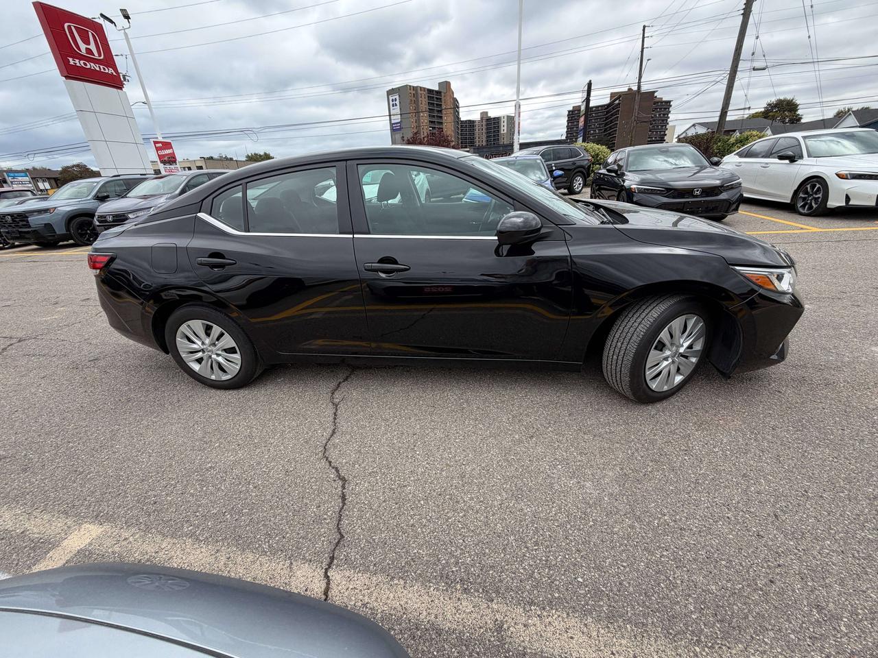 2021 Nissan Sentra S Plus   BLUETOOTH   APPLE CARPLAY   HTD SEATS Photo
