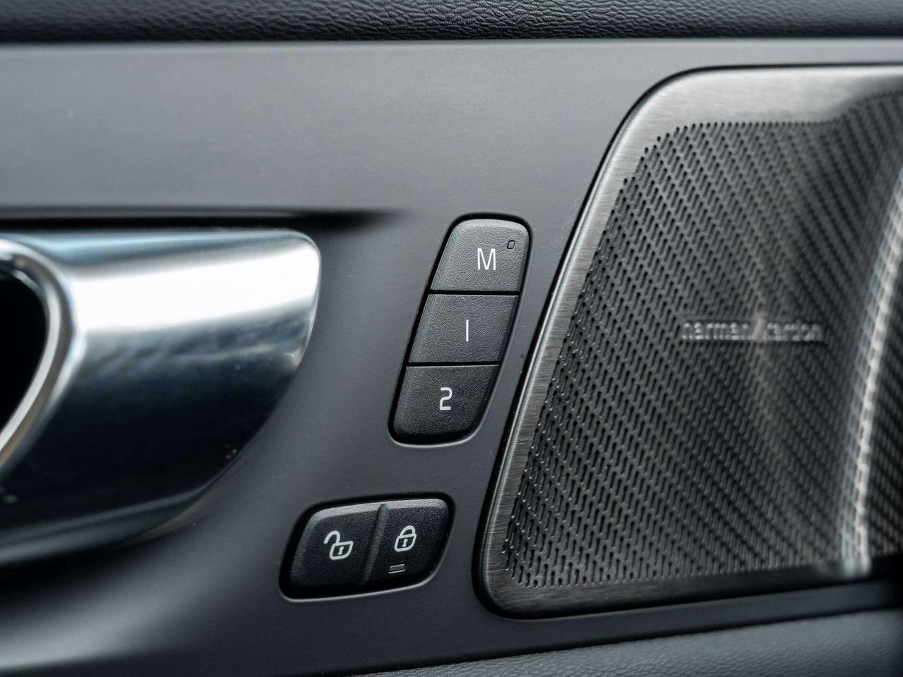 2024 Volvo XC60 PLUS^Off Lease^Low km^Harman Kardon^Rate fr 3.49%* Photo