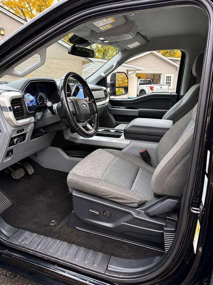 2022 Ford F-150 XLT 5.0L V8 COYOTE   B6   6.5' BOX   301A Photo