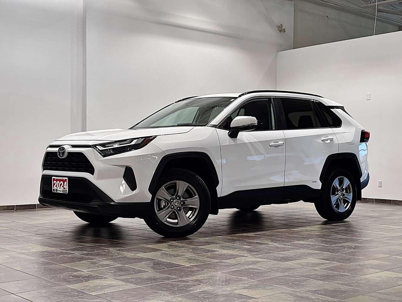 2024 Toyota RAV4 Hybrid XLE AWD Photo