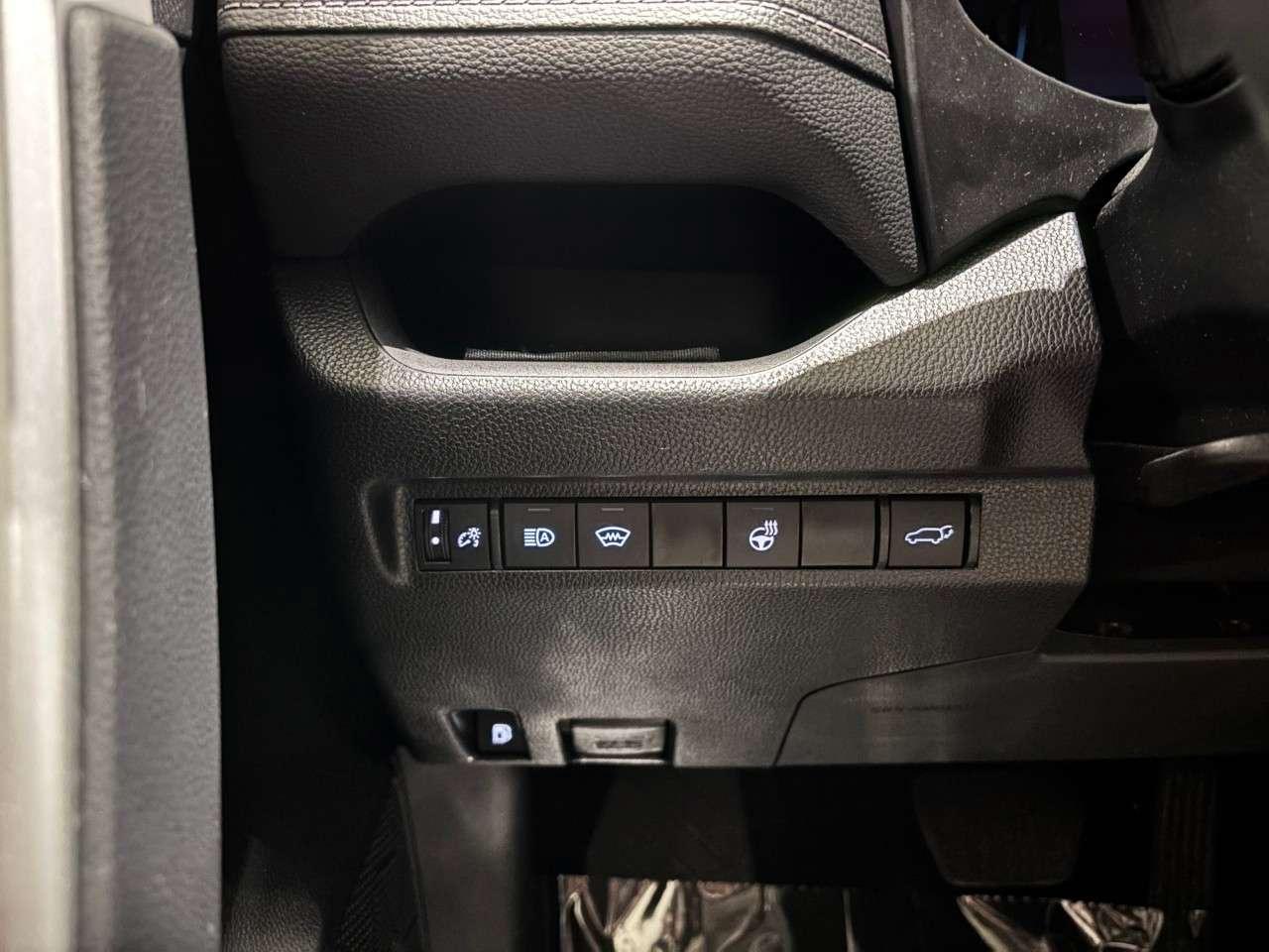 2024 Toyota RAV4 Hybrid XLE AWD Photo