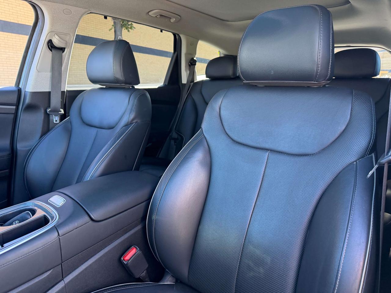 2022 Hyundai Santa Fe Preferred Leather Roof 1 Owner Certified Photo