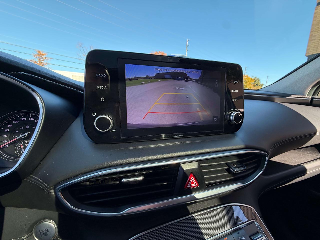 2022 Hyundai Santa Fe Preferred Leather Roof 1 Owner Certified Photo
