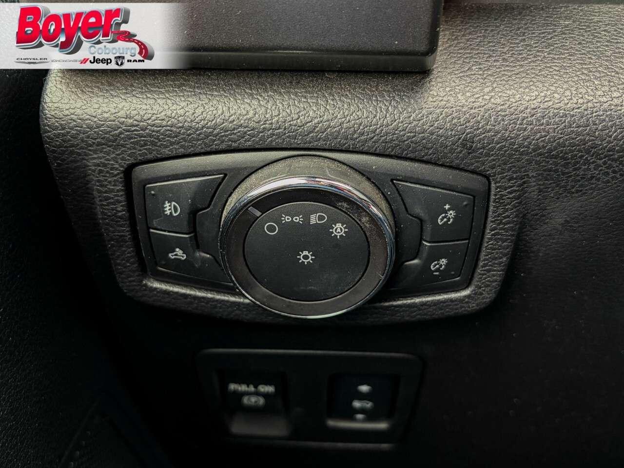 2018 Ford F-150 XLT 4WD SuperCrew 5.5' Box Photo