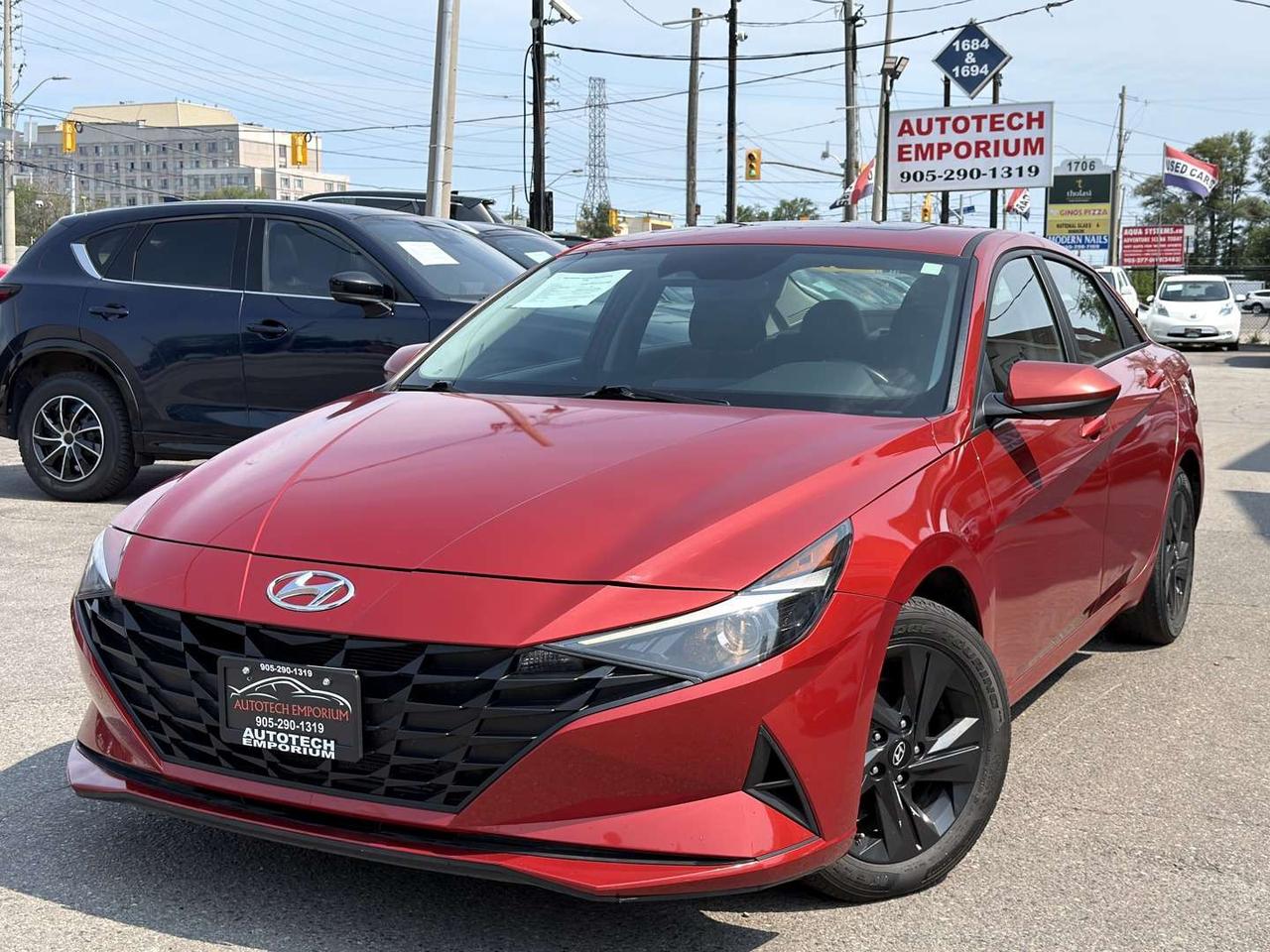 2022 Hyundai Elantra Preferred Sun&Tech   Blind Spot   Htd Steering Photo