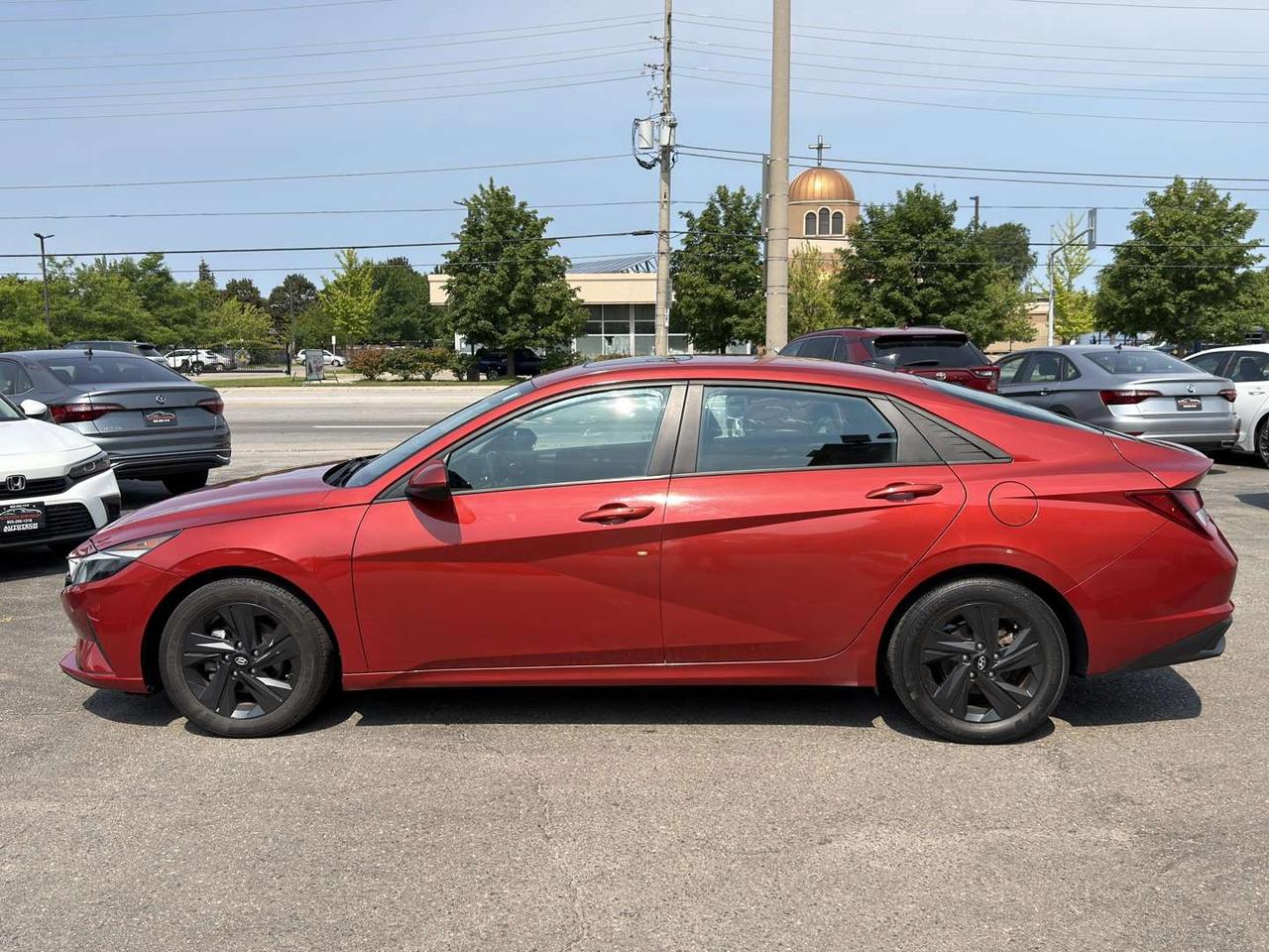 2022 Hyundai Elantra Preferred Sun&Tech   Blind Spot   Htd Steering Photo