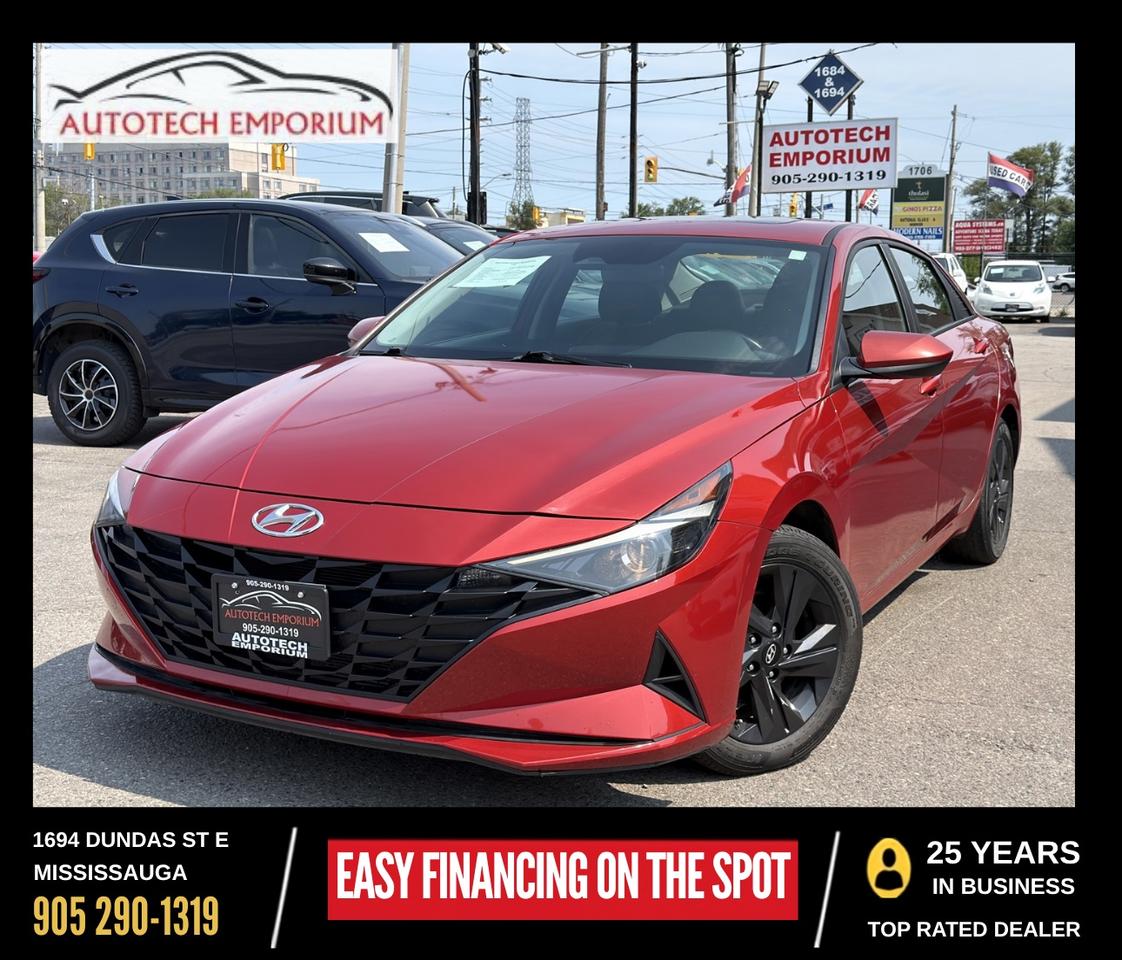 2022 Hyundai Elantra Preferred Sun&Tech   Blind Spot   Htd Steering Photo