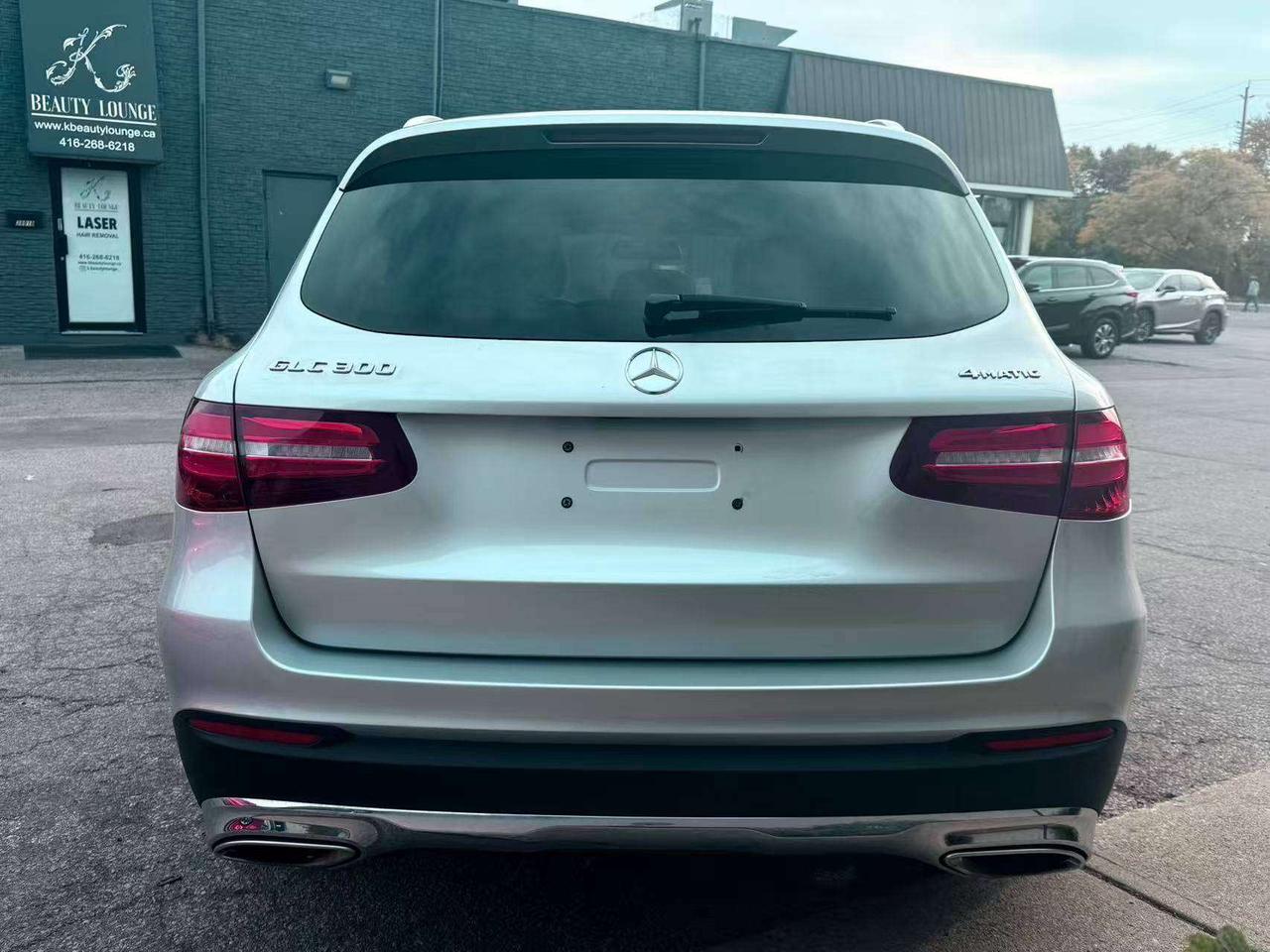 2019 Mercedes-Benz GLC AWD   Back-Up Camera   Navigation   Heated Seat Photo2