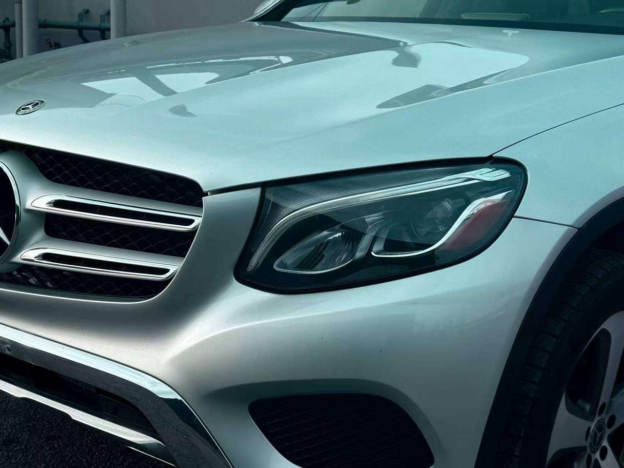 2019 Mercedes-Benz GLC AWD   Back-Up Camera   Navigation   Heated Seat Photo