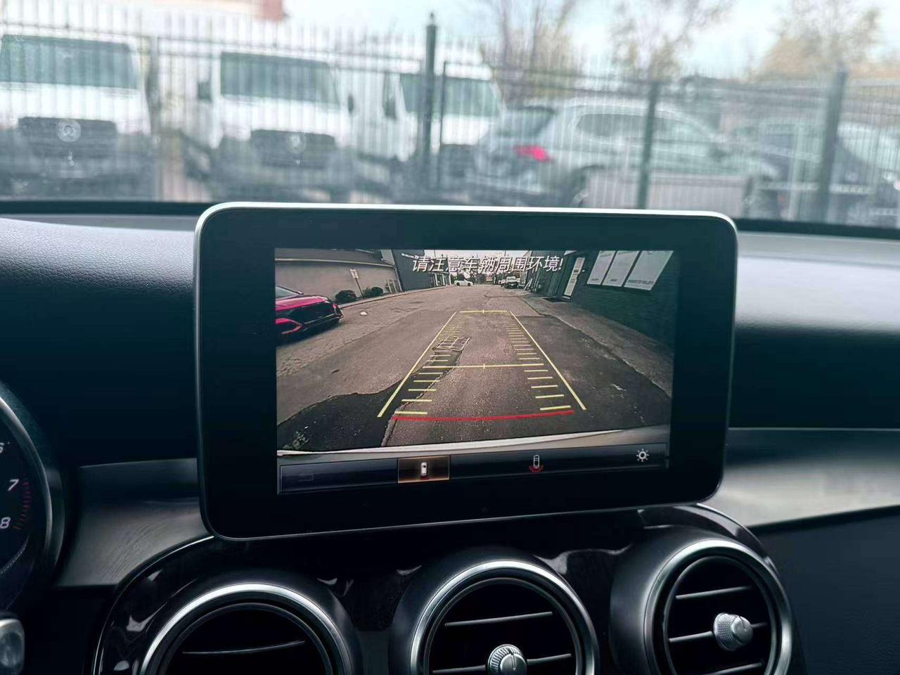 2019 Mercedes-Benz GLC AWD   Back-Up Camera   Navigation   Heated Seat Photo
