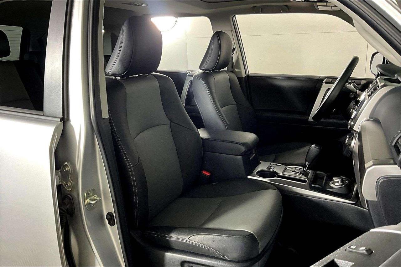 2022 Toyota 4Runner 4WD Photo