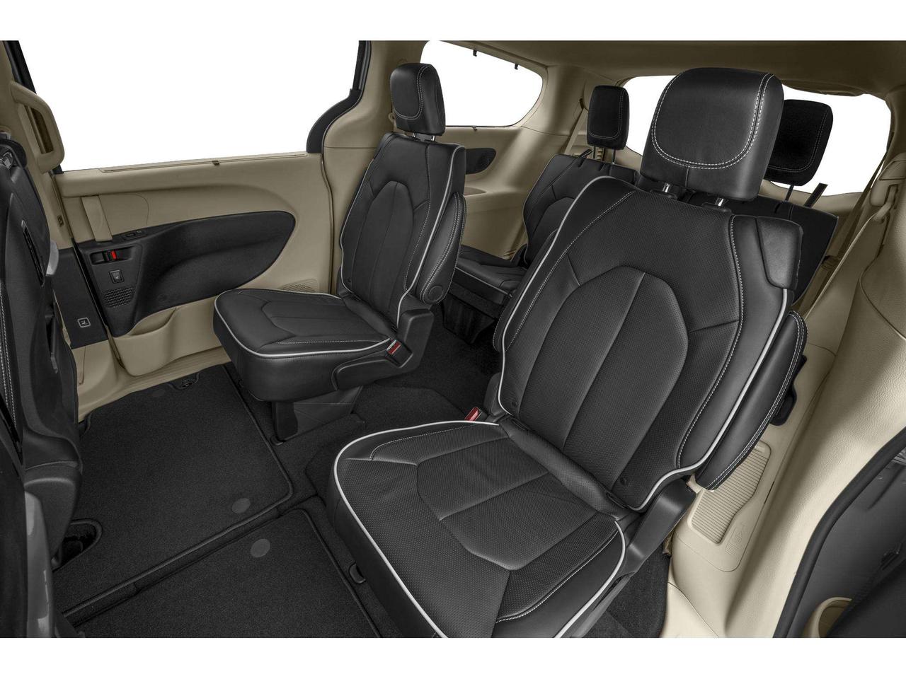 2025 Chrysler Pacifica Limited Photo