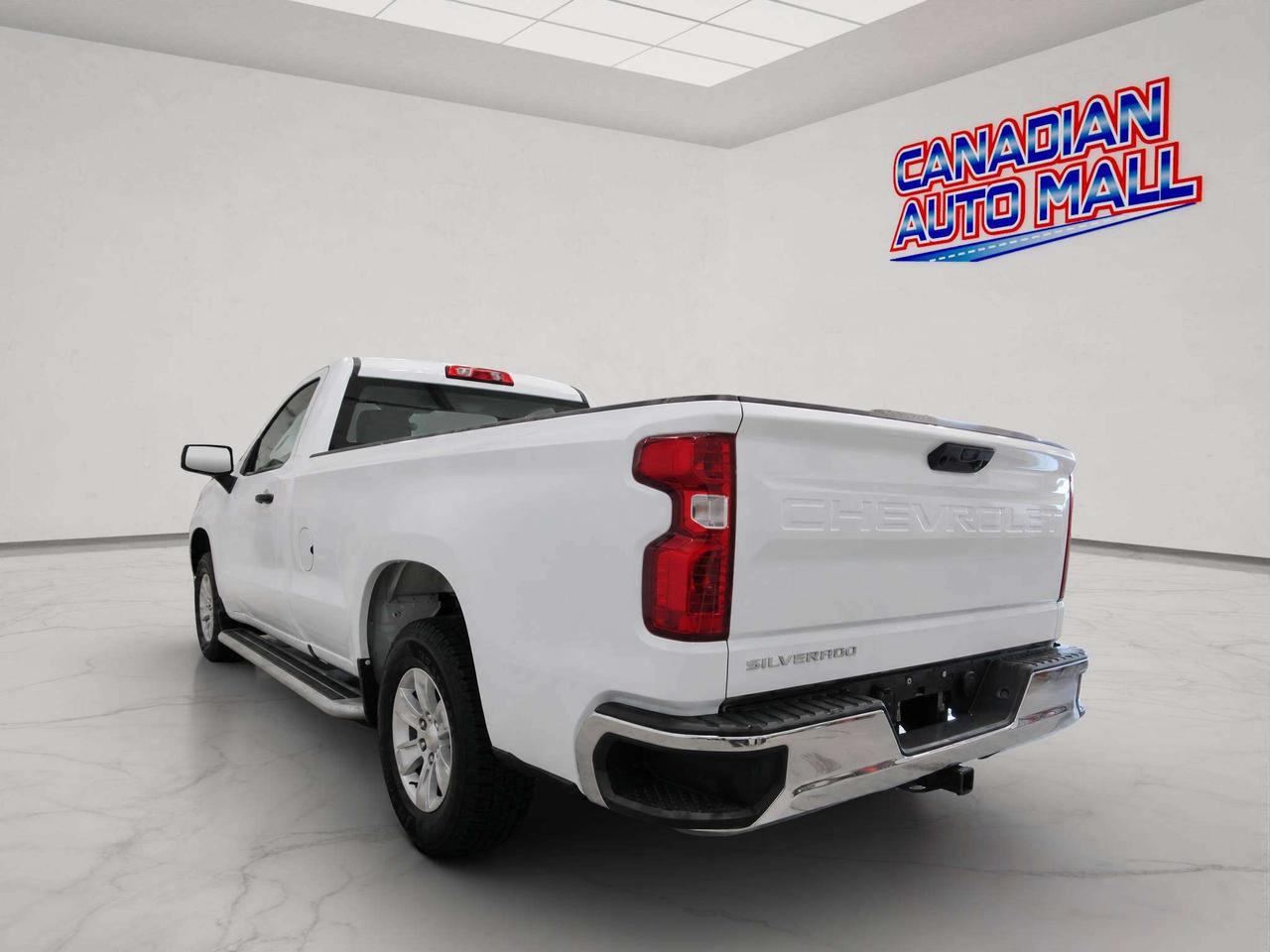 2024 Chevrolet Silverado 1500 5.3L V8, 2WD LONG BOX, A/C, APPLE/ANDROID, 46K! Photo