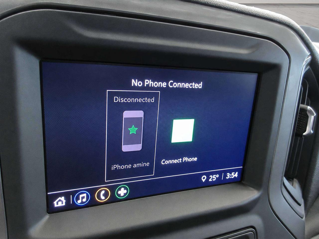 2024 Chevrolet Silverado 1500 5.3L V8, 2WD LONG BOX, A/C, APPLE/ANDROID, 46K! Photo