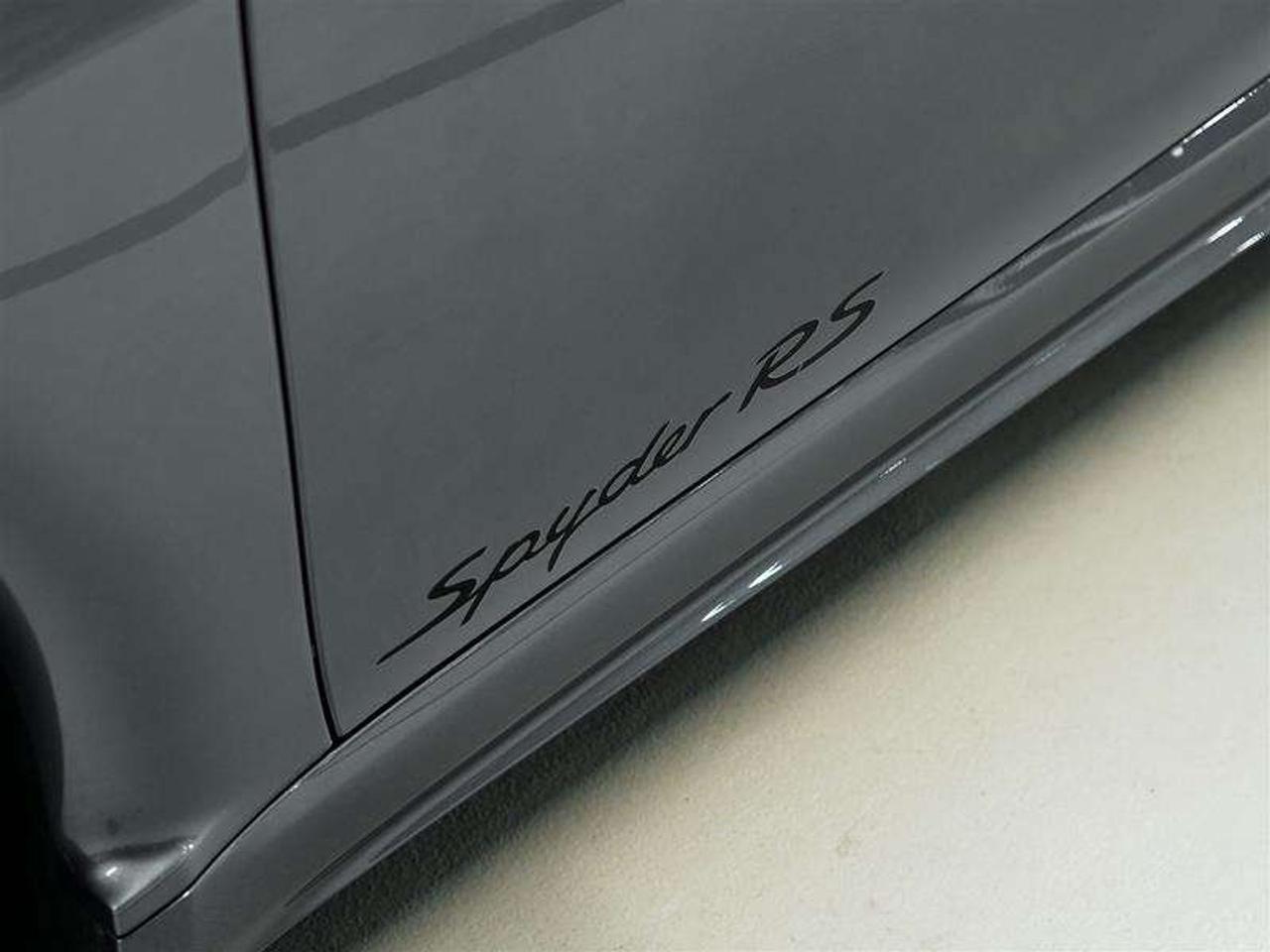 2025 Porsche 718 Spyder RS Roadster Photo