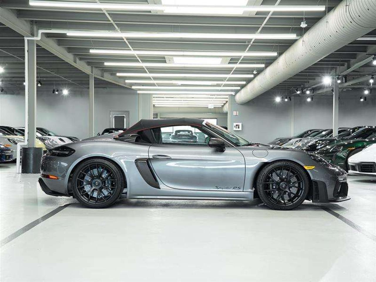 2025 Porsche 718 Spyder RS Roadster Photo