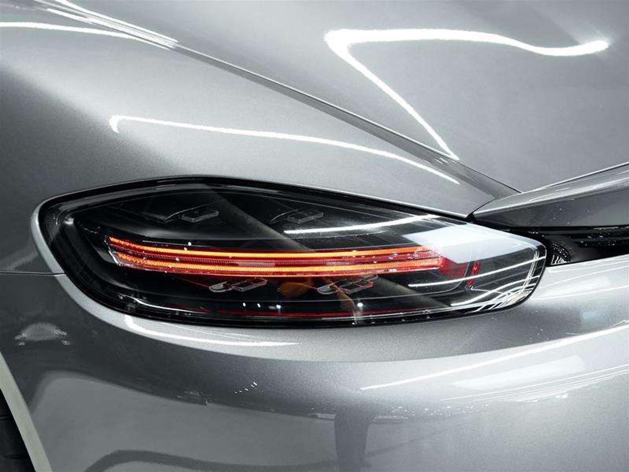 2025 Porsche 718 Spyder RS Roadster Photo
