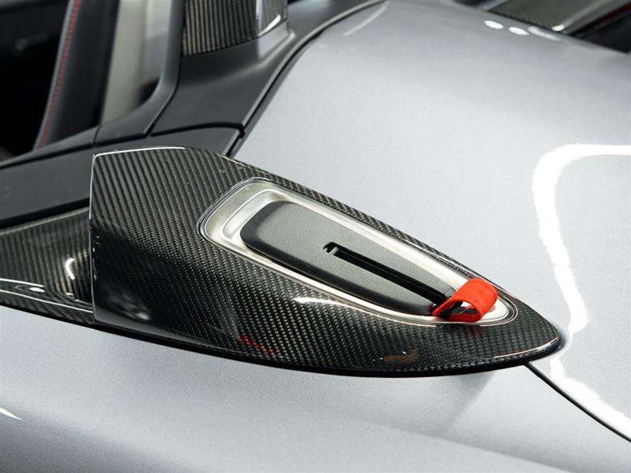 2025 Porsche 718 Spyder RS Roadster Photo