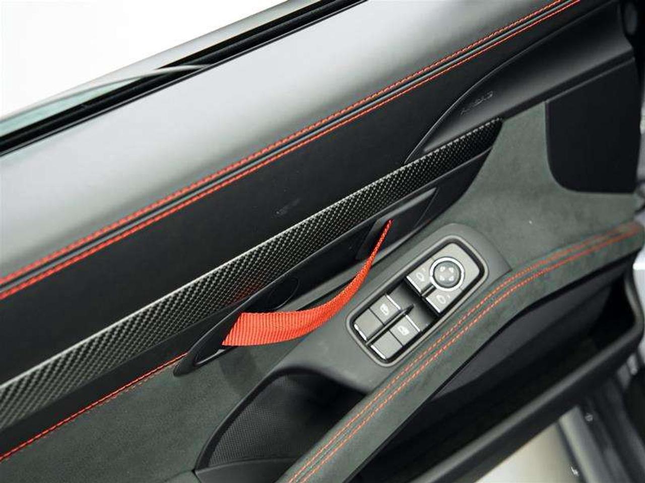 2025 Porsche 718 Spyder RS Roadster Photo