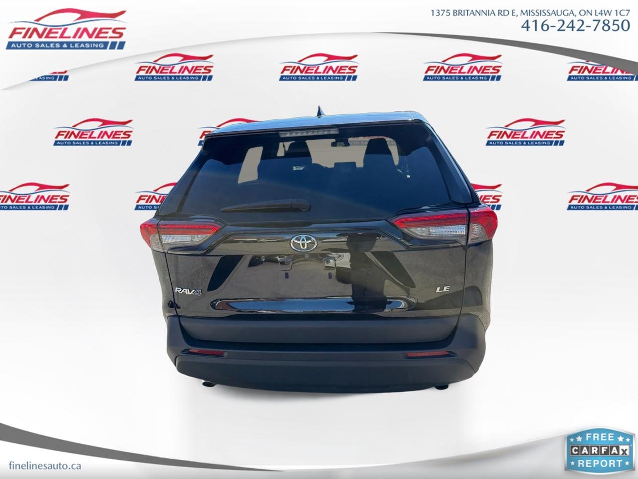 2022 Toyota RAV4 LE Photo