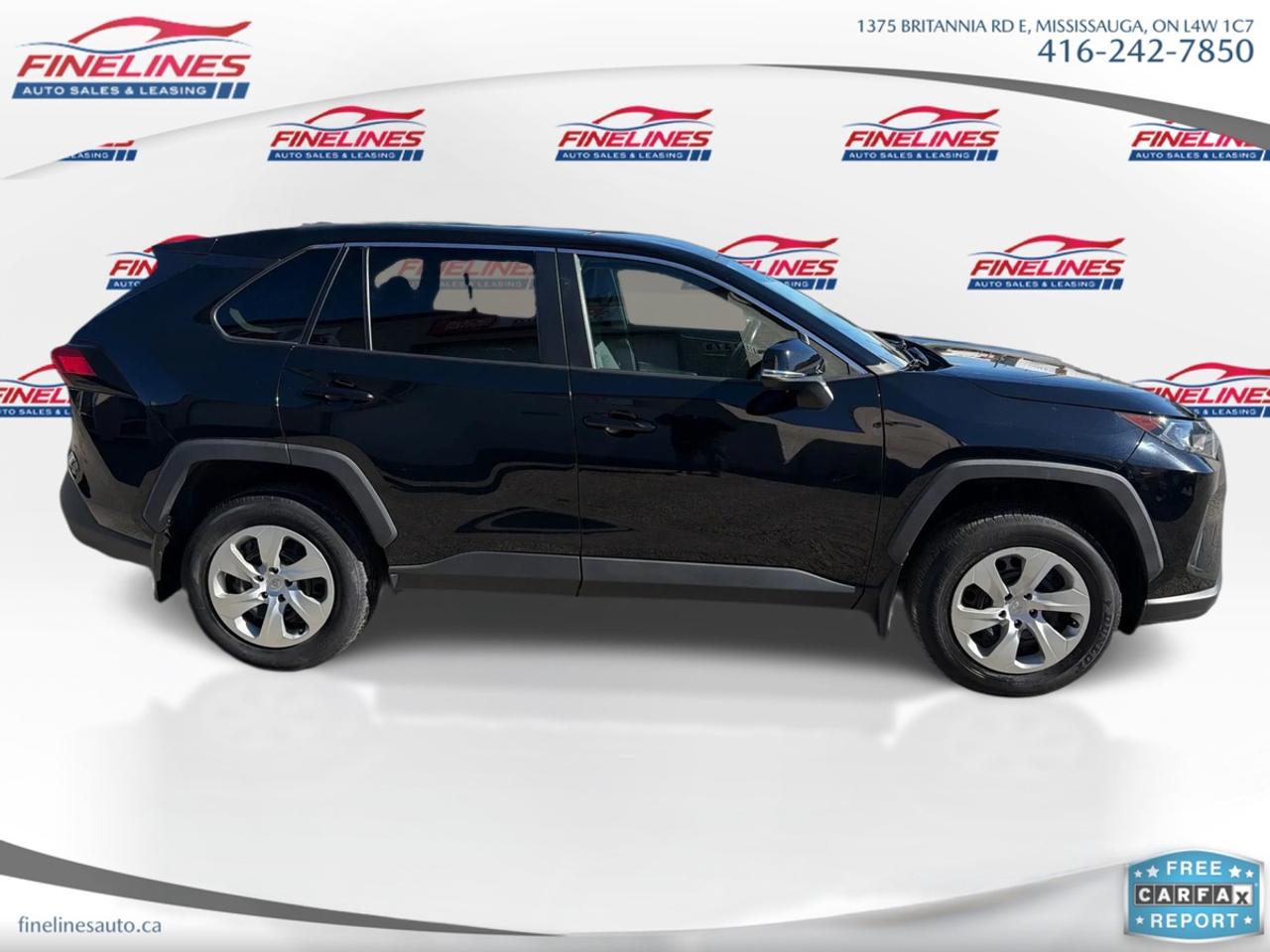 2022 Toyota RAV4 LE Photo