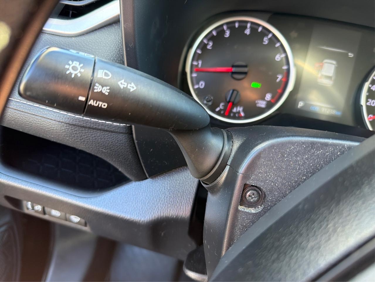 2022 Toyota RAV4 LE Photo