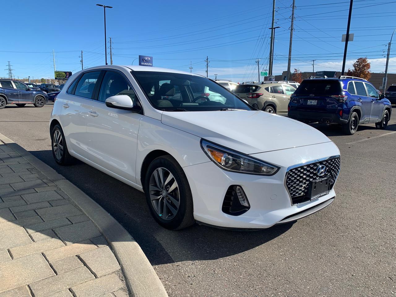 2020 Hyundai Elantra GT Preferred 4dr Hatchback Photo2
