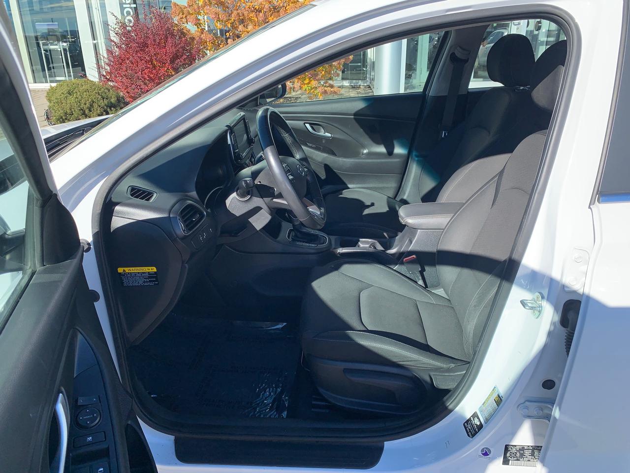 2020 Hyundai Elantra GT Preferred 4dr Hatchback Photo