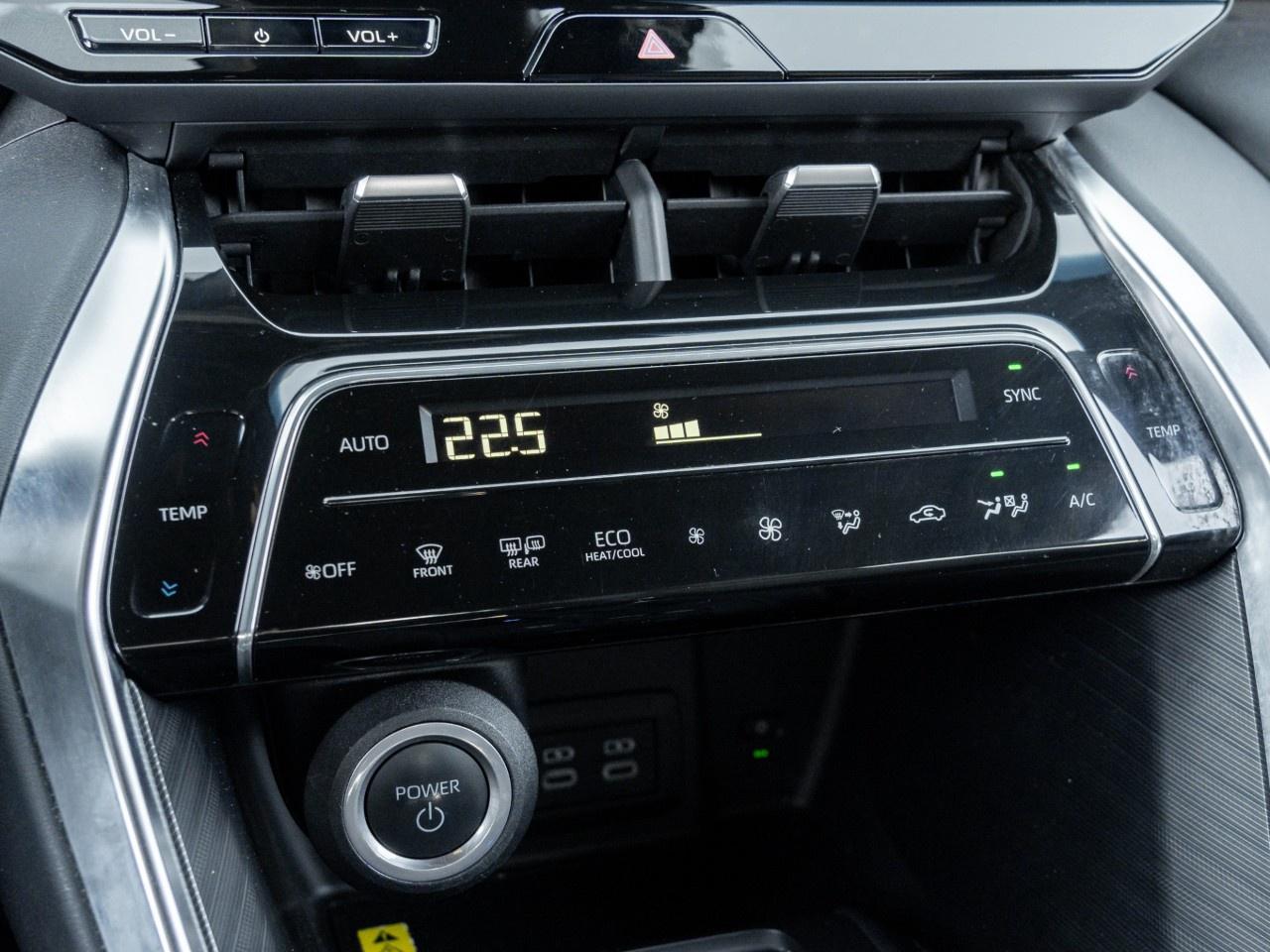 2023 Toyota Venza LIMITED AWD Photo