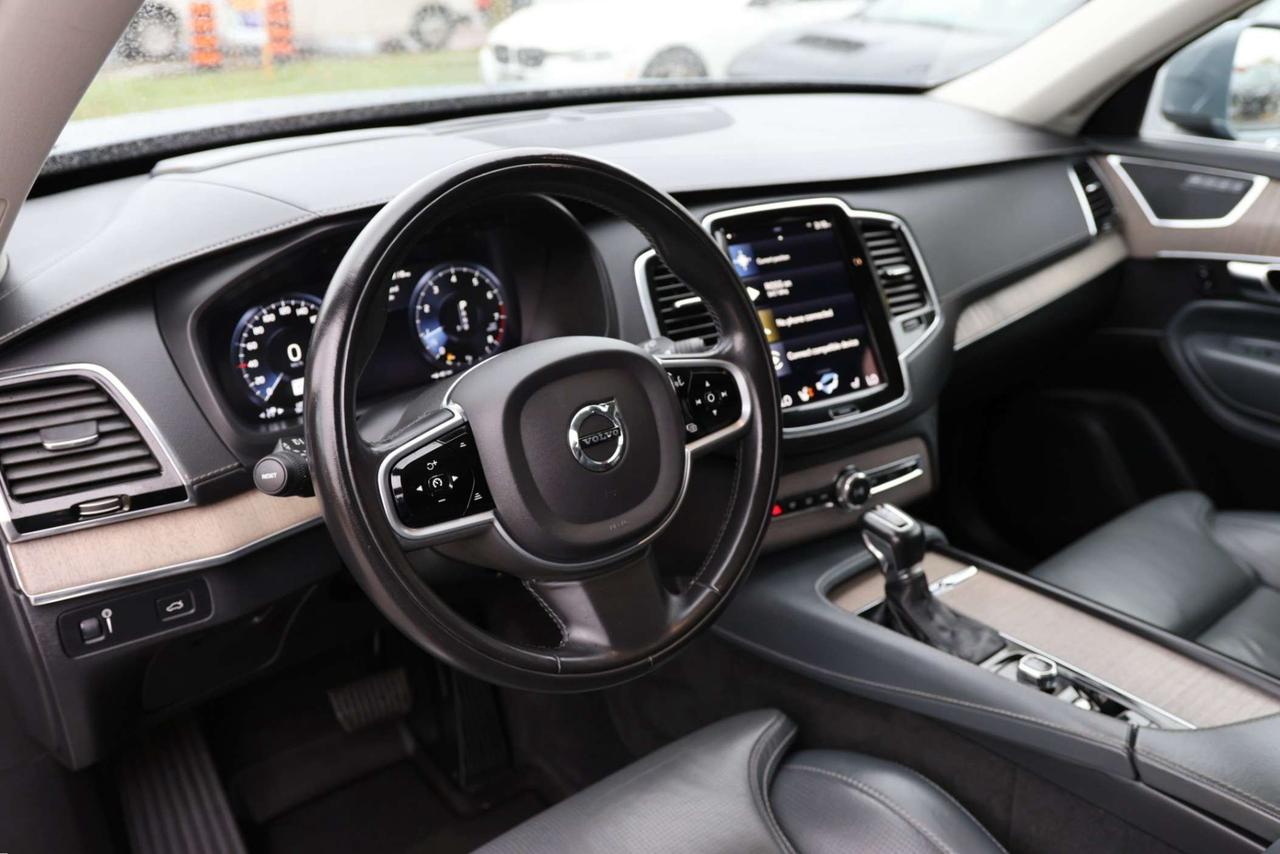 2020 Volvo XC90 T6-AWD-INSCRIPTION-7PASS/360CAM/NAV/ADAPT CRUISE/BLIS/HUD/FCW/LKA/LEATHER/H&C SEATS/CARPLAY/KEYLESS/PANOROOF Photo