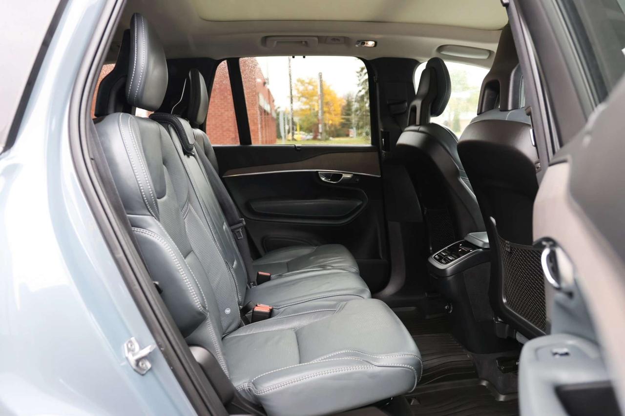 2020 Volvo XC90 T6-AWD-INSCRIPTION-7PASS/360CAM/NAV/ADAPT CRUISE/BLIS/HUD/FCW/LKA/LEATHER/H&C SEATS/CARPLAY/KEYLESS/PANOROOF Photo