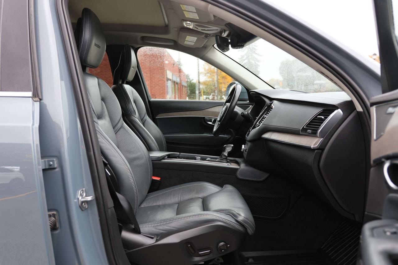 2020 Volvo XC90 T6-AWD-INSCRIPTION-7PASS/360CAM/NAV/ADAPT CRUISE/BLIS/HUD/FCW/LKA/LEATHER/H&C SEATS/CARPLAY/KEYLESS/PANOROOF Photo