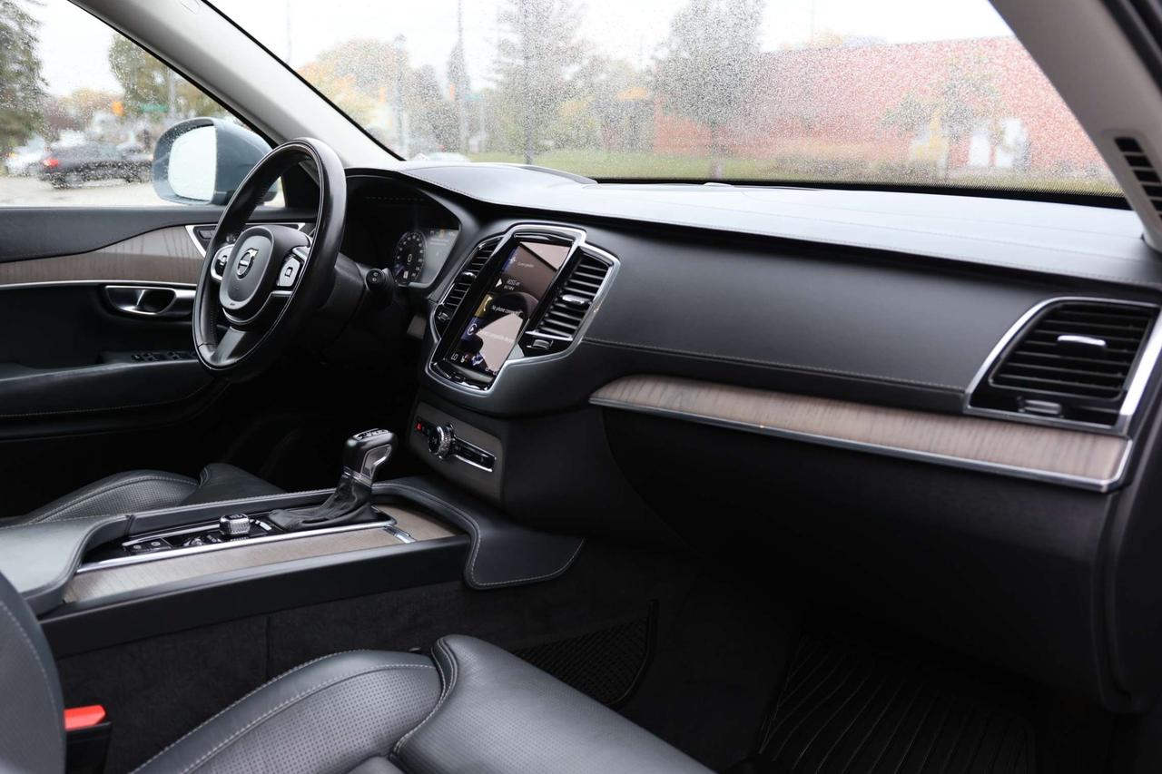 2020 Volvo XC90 T6-AWD-INSCRIPTION-7PASS/360CAM/NAV/ADAPT CRUISE/BLIS/HUD/FCW/LKA/LEATHER/H&C SEATS/CARPLAY/KEYLESS/PANOROOF Photo