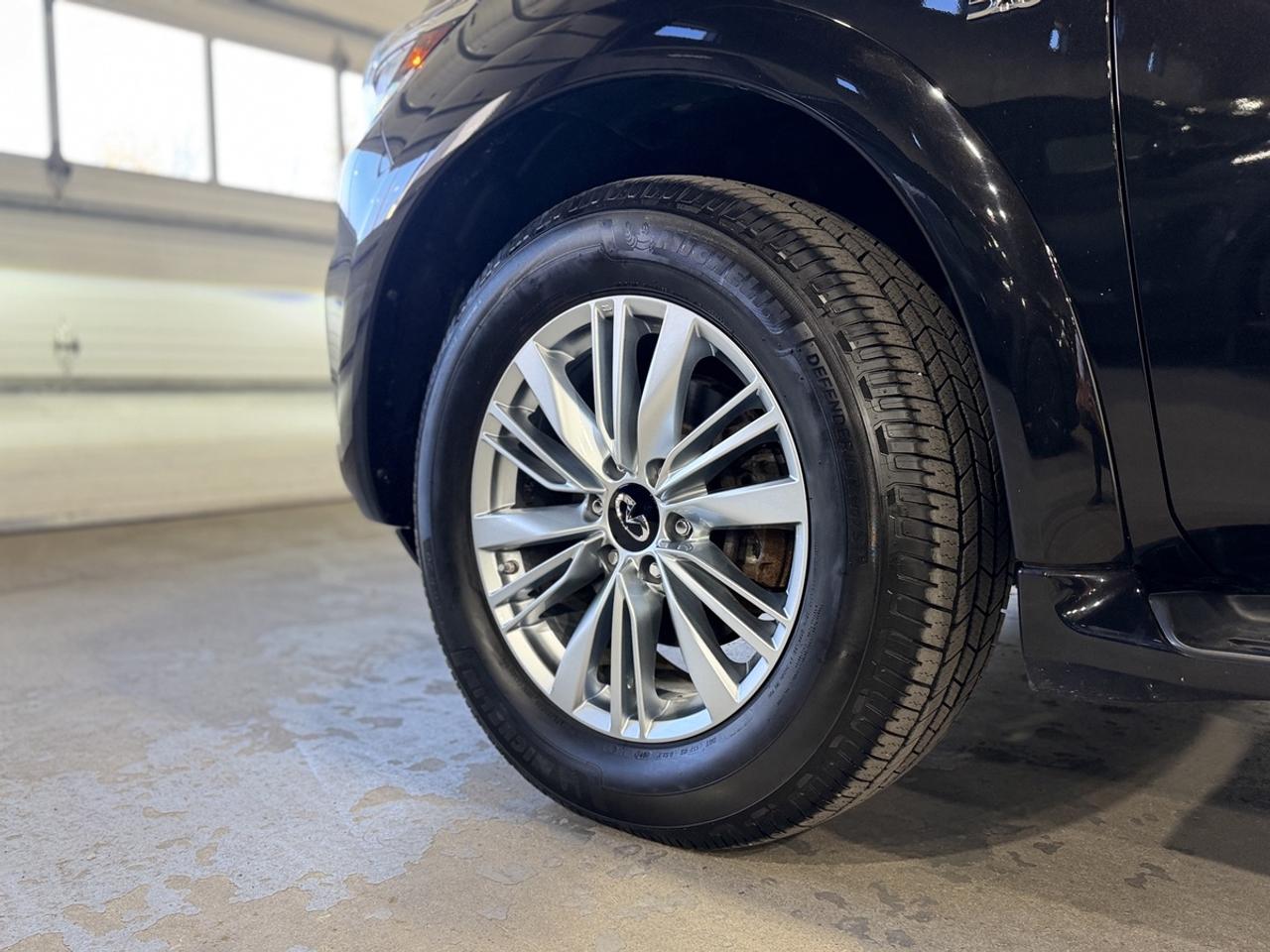 2019 Infiniti QX80 LUXE Photo
