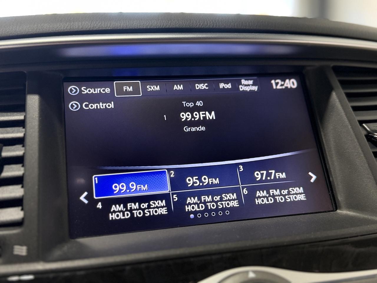 2019 Infiniti QX80 LUXE Photo