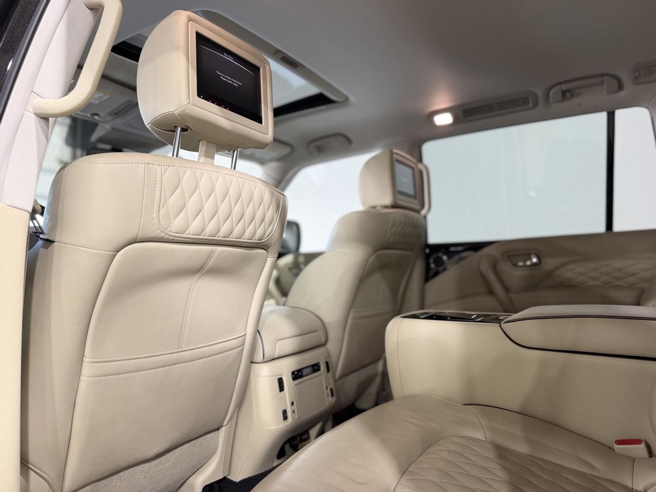 2019 Infiniti QX80 LUXE Photo