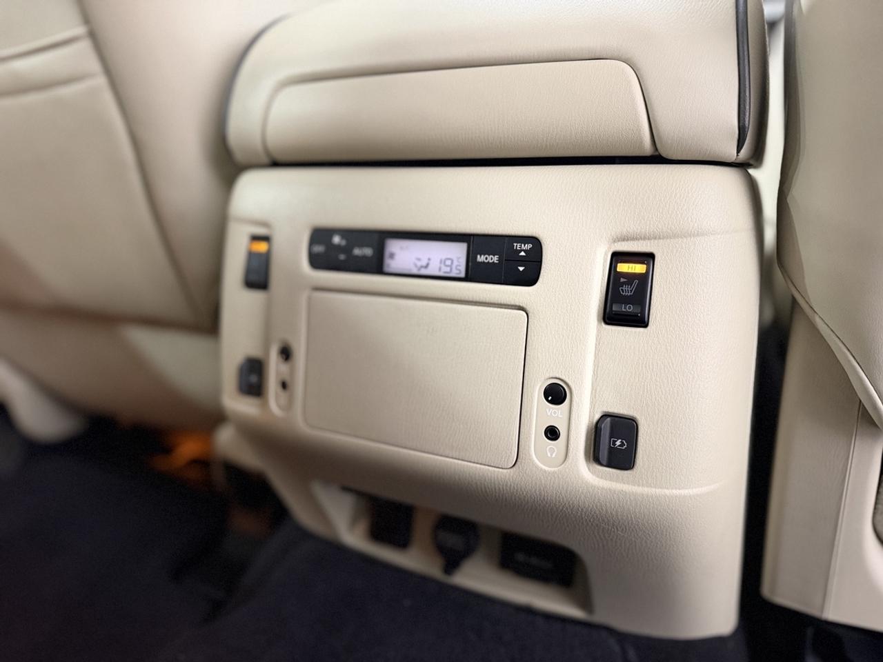 2019 Infiniti QX80 LUXE Photo
