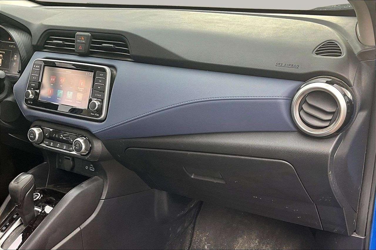 2024 Nissan Versa SC FWD /CARPLAY / BACK UP CAMERA Photo